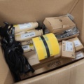 1435722-8 Kartonger med elmaterial och installationskomponenter