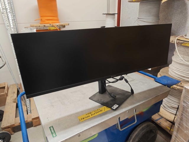 1435727-1 Monitor - Voxicon VXD-P44UWHD