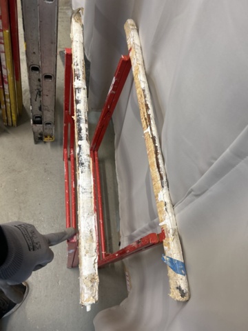 1455022-19 Collection with ladders, trestles and safety board