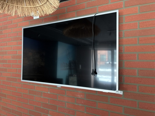 1428480-1 TV approx. 48" with wall mount - Philips