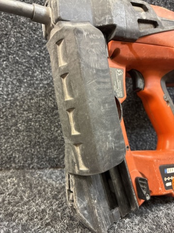 1492971-8 Nail gun Spit Pulsa 800P+