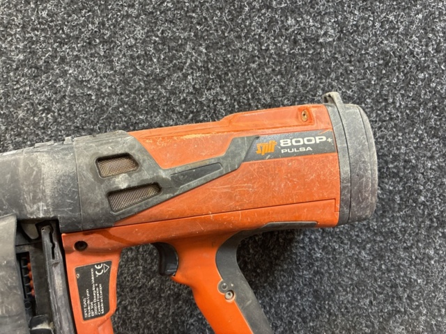 1492971-11 Nail gun Spit Pulsa 800P+