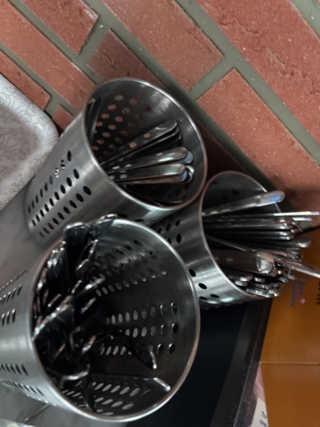 1428485-8 Collection of various porcelain and serving items