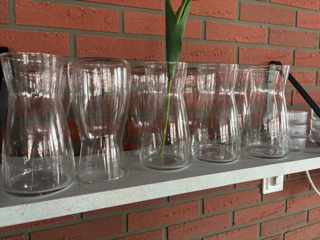 1428485-10 Collection of various porcelain and serving items