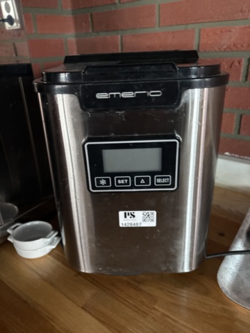 1428487-1 Ice machine - Emerio