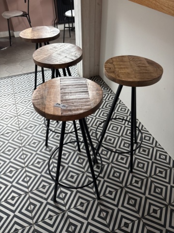 1428493-1 Bar stools 8 pcs