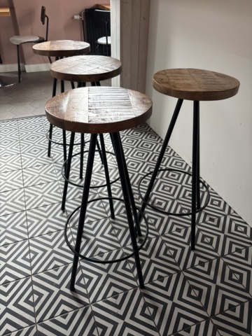 1428493-3 Bar stools 8 pcs