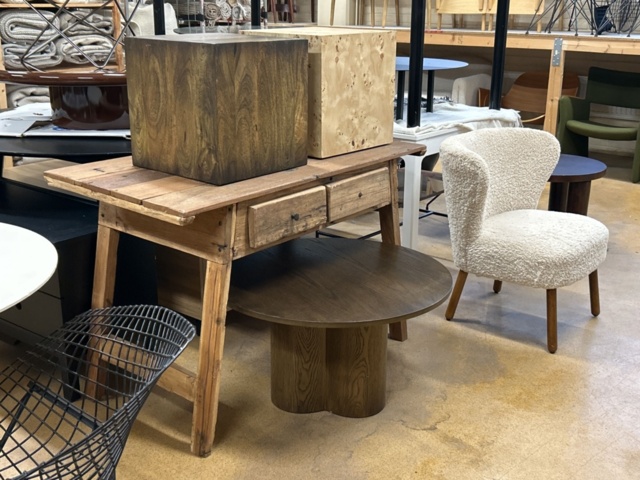 1457528-28 Designmöbler och inredning - Cassina, Fritz Hansen, Vitra, Louis Poulsen m.fl.