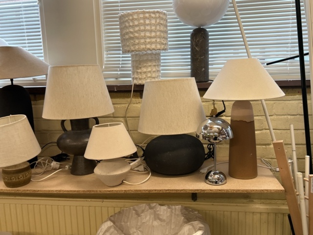 1457528-71 Designmöbler och inredning - Cassina, Fritz Hansen, Vitra, Louis Poulsen m.fl.