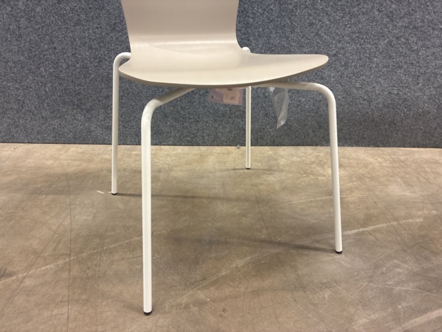 1493048-6 6 st Stolar MILLA vitt stativ, sand