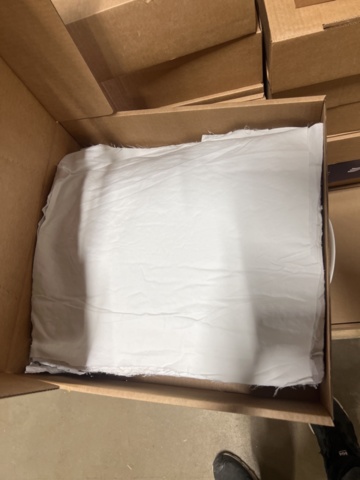 1431754-2 Wiping cloths / Drying cloths - approx. 27 cartons - Myrins Industri