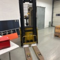 1470261-7 Yale articulated stacker / ride stacker