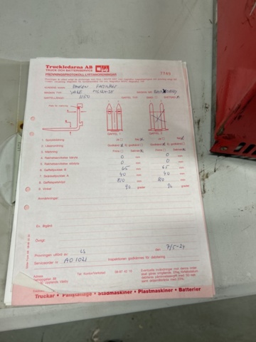 1470261-8 Yale articulated stacker / ride stacker