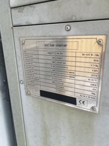 1470262-5 Air/water heat pump (industrial cooling/heat pump unit