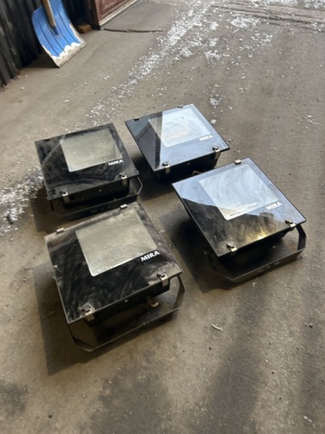 1470264-2 Floodlights / construction floodlights.