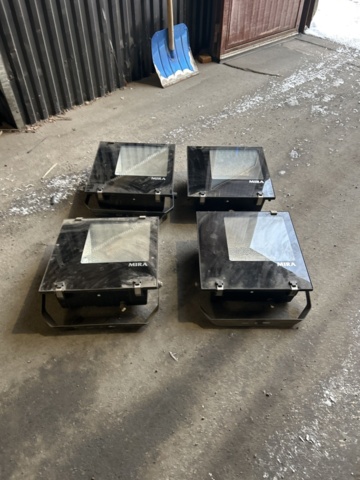 1470264-8 Floodlights / construction floodlights.