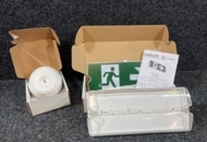 1384782 Lot with exit signs and emergency lighting - Cardi SolidLED / Optiled