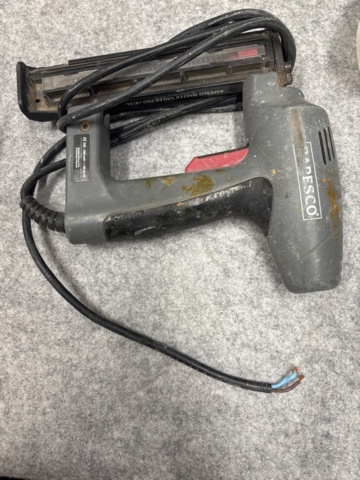 1482189-5 9 machines with accessories and tool boxes