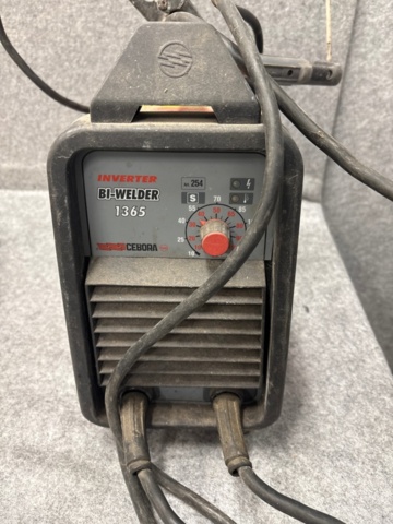 1482189-10 9 machines with accessories and tool boxes