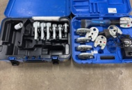 1445021 Geberit pressverktyg med pressbackar och tillbehör