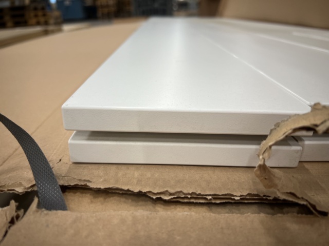 1493245-15 Assortment of covers for wardrobes