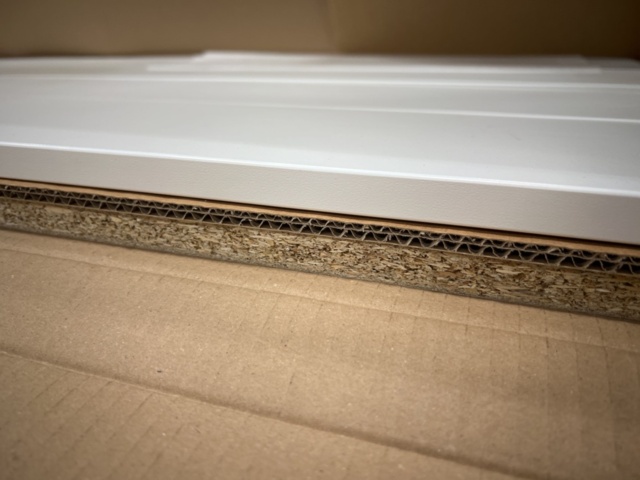 1493245-16 Assortment of covers for wardrobes