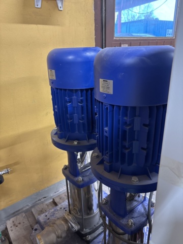 1445066-4 Pressure boosting system – KSB Hyamat SVP – Double pump – PumpDrive2