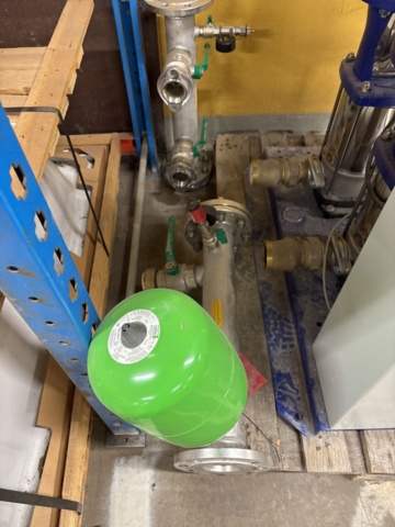 1445066-7 Pressure boosting system – KSB Hyamat SVP – Double pump – PumpDrive2