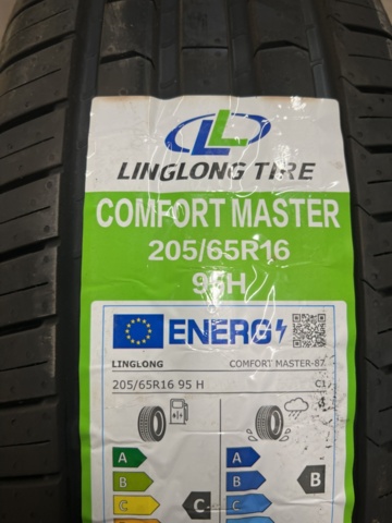 1493256-4 4 st Sommardäck LingLong 205/65 R16