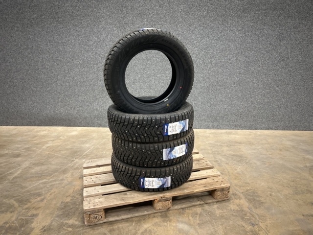 1493257-1 4 st Dubbdäck Sailun 235/65 R17