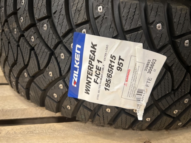 1493262-6 3 pcs Studded tires Falken 195/65 R15