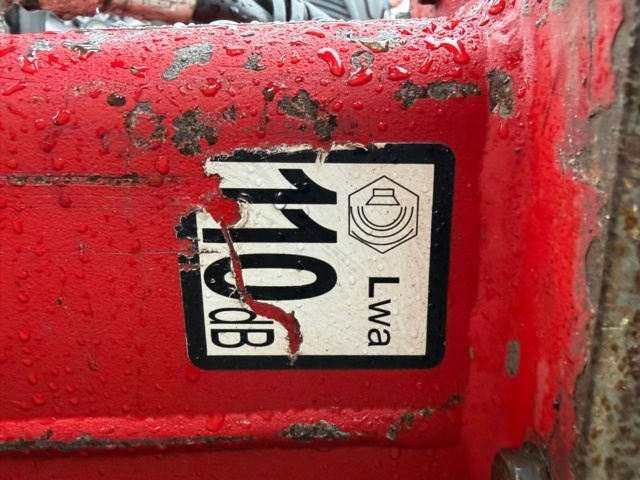 1493304-4 Hydraulic breaker with chisel - Socomec DMS 95/2 -2012