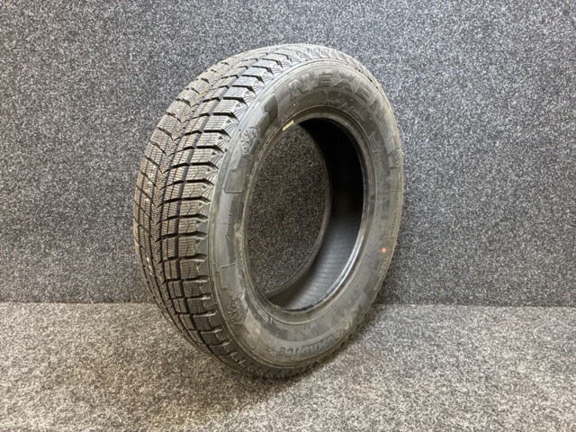 1493319-1 1 st Friktionsdäck Nexen 215/65 R16