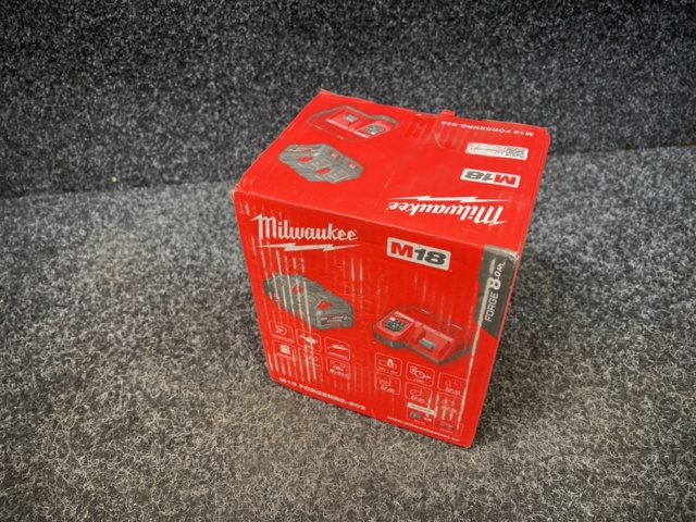 1493341-3 Charging pack Milwaukee M18 FORGENRG-802