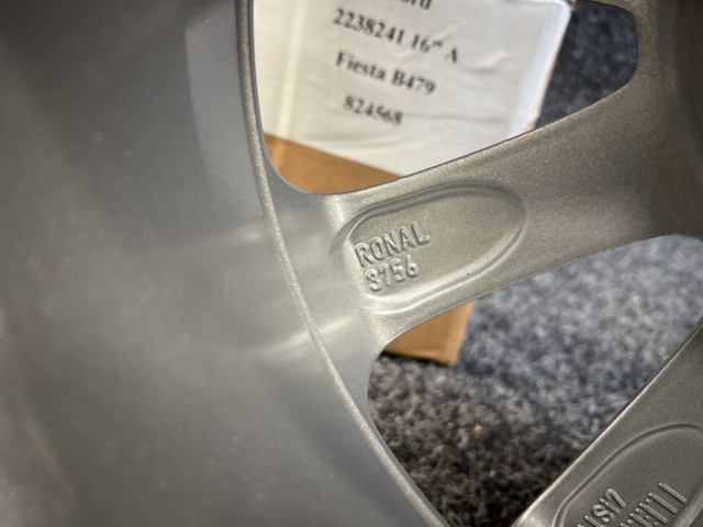 1493348-7 2 st Fälgar till Ford - 2238241