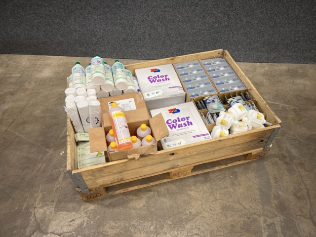 1493429-1 Cleaning and laundry products