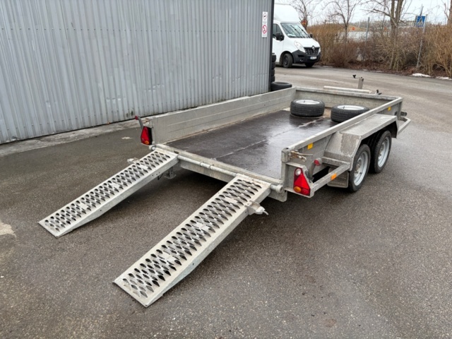 1493303-3 Machine trailer - Saris -2022
