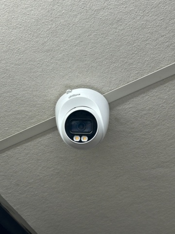 1367205-1 Övervakningskameror 16 st