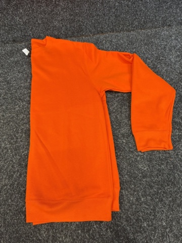 1493447-3 6 pcs Sweaters, size XL