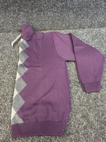 1493448-4 6 pcs Sweaters, size XXL