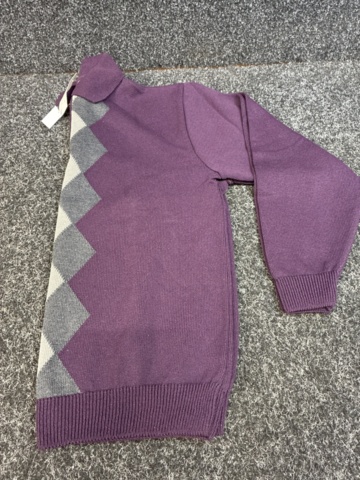 1493449-4 6 pcs Sweaters, size L