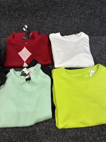 1493482-2 7 pcs Sweaters & jacket, size L-XL