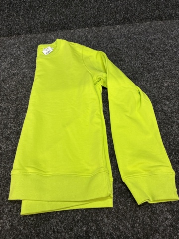 1493482-6 7 pcs Sweaters & jacket, size L-XL