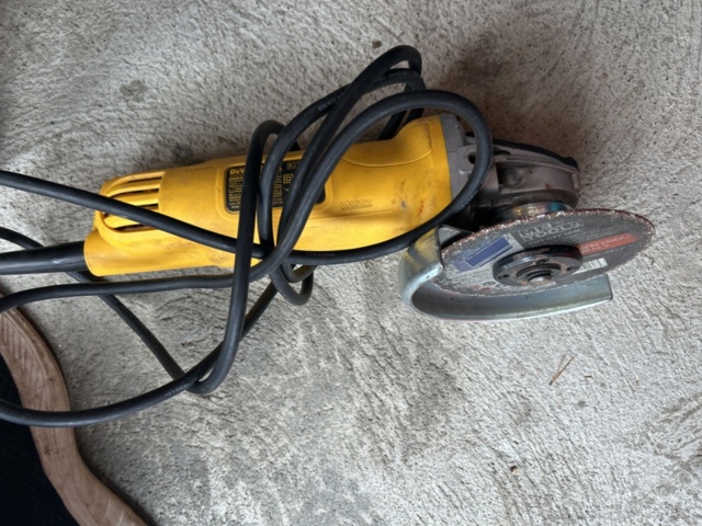 1455025-15 Various power tools - Makita, Bosch, DeWalt and others.