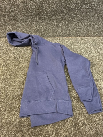 1493482-12 7 pcs Sweaters & jacket, size L-XL