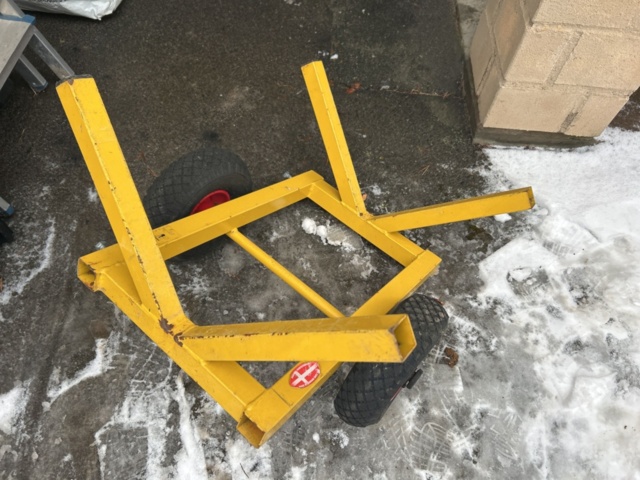 1455027-10 Various tools and work equipment