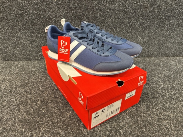 1493498-1 Shoes Roly Footwear, size 42