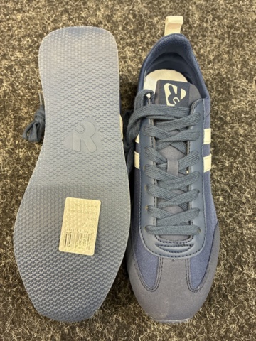 1493498-4 Shoes Roly Footwear, size 42