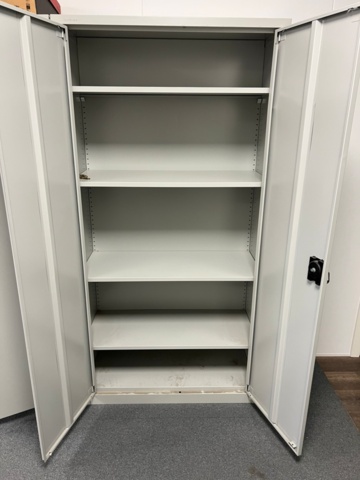 1494001-2 Tool cabinet