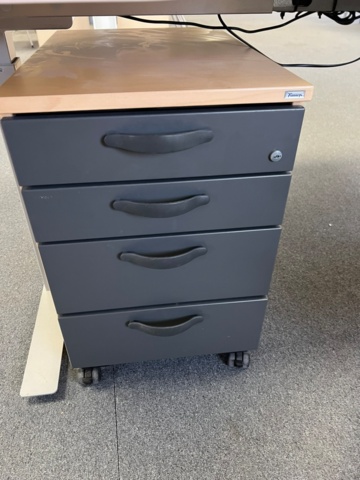 1494011-5 Office space